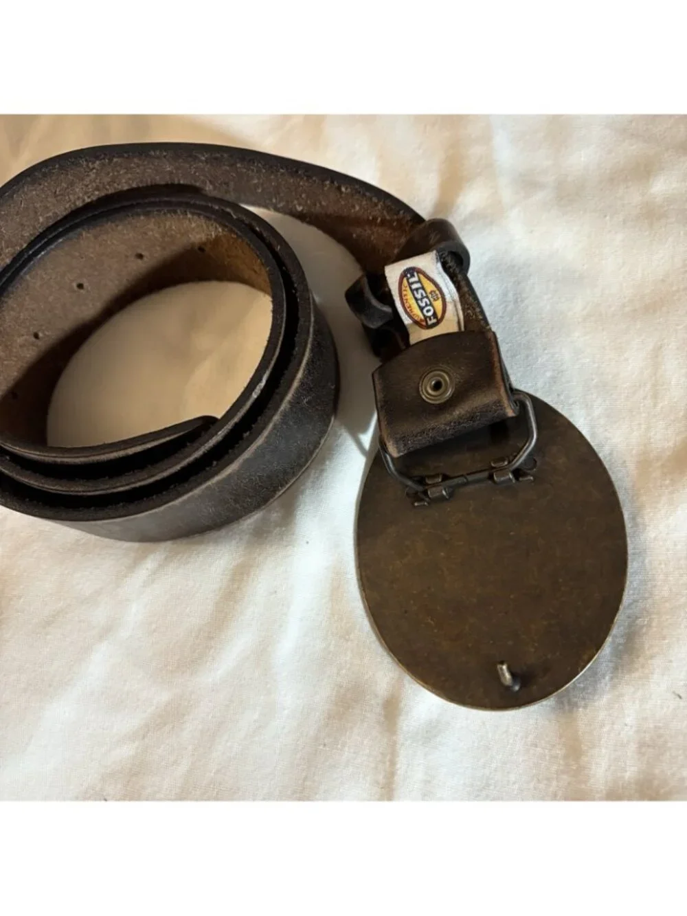 UNC Vtg Fossil Leather Belt Brass Buckle 90s Distressed